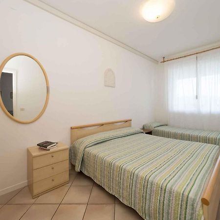 Apartment In Lignano Sabbiadoro 21783 外观 照片