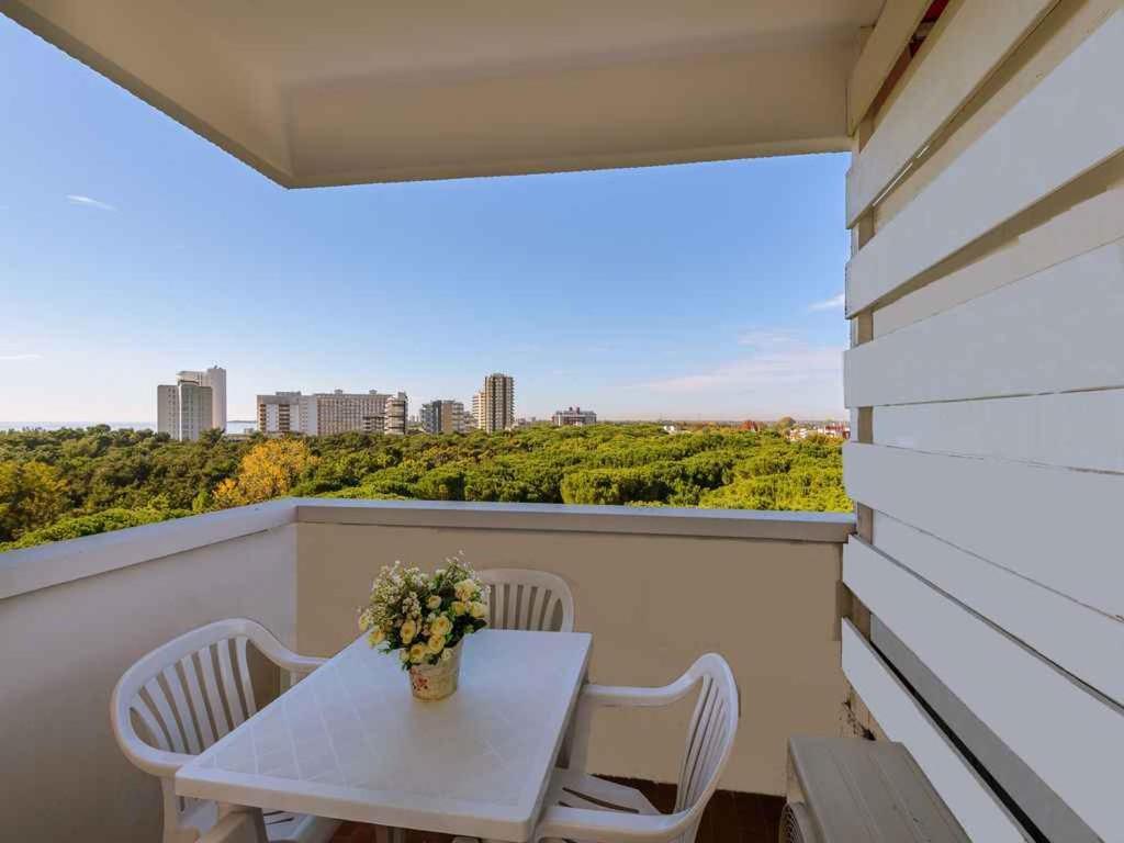 Apartment In Lignano Sabbiadoro 21783 外观 照片
